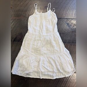 Charming White Sleeveless Dress